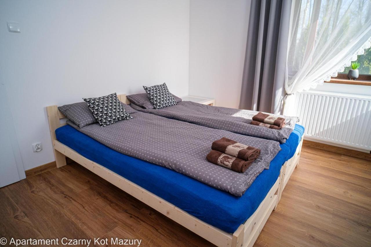 Czarny Kot Mazury Dom Caloroczny Villa Malkinie Kültér fotó